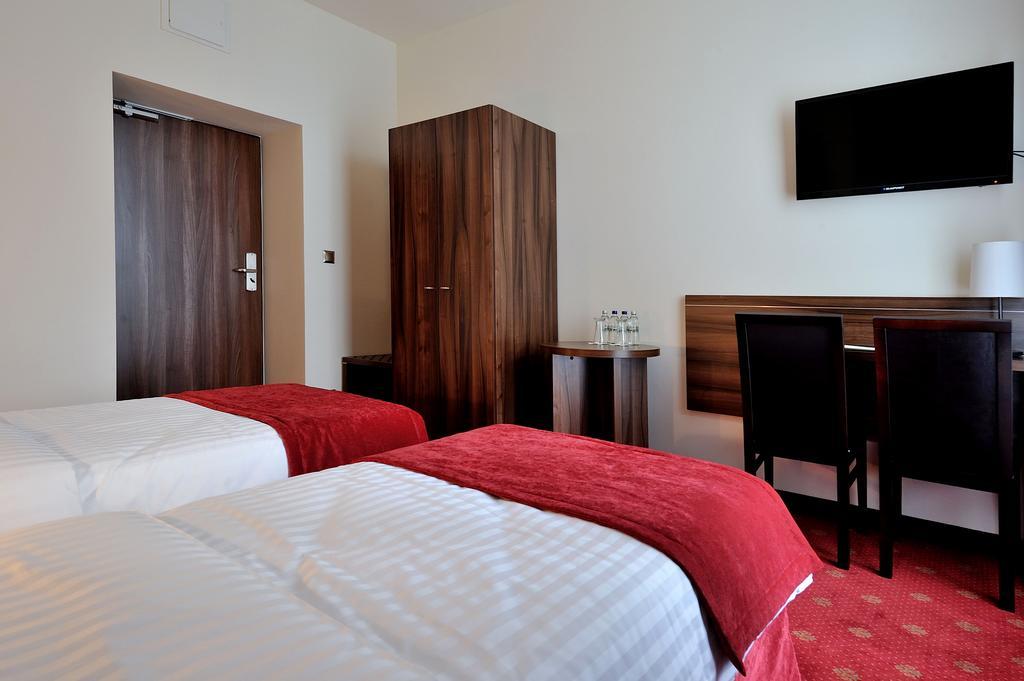 Hotel Centrum Sosnowiec Quarto foto